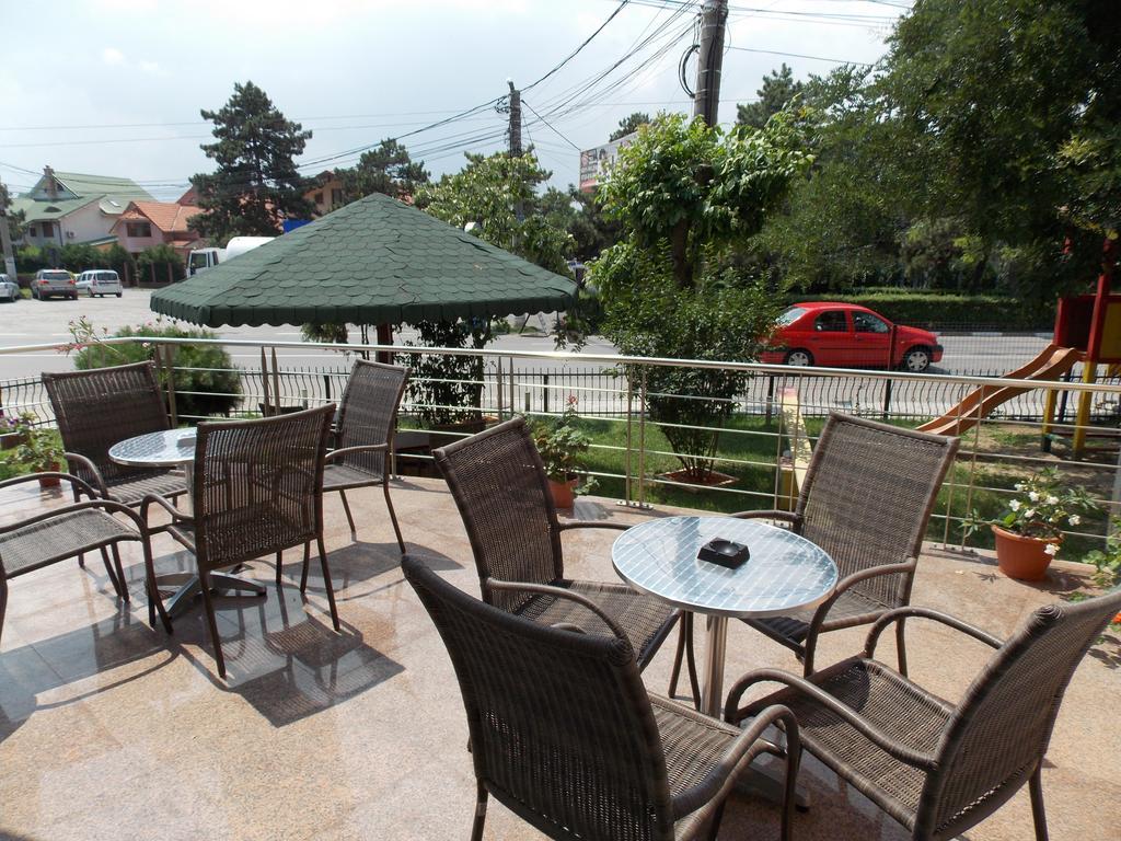 Hotel Holiday Eforie Nord Zewnętrze zdjęcie